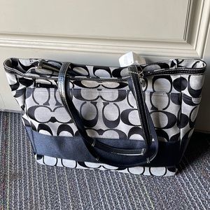 NEW Coach Signature Strap Tote